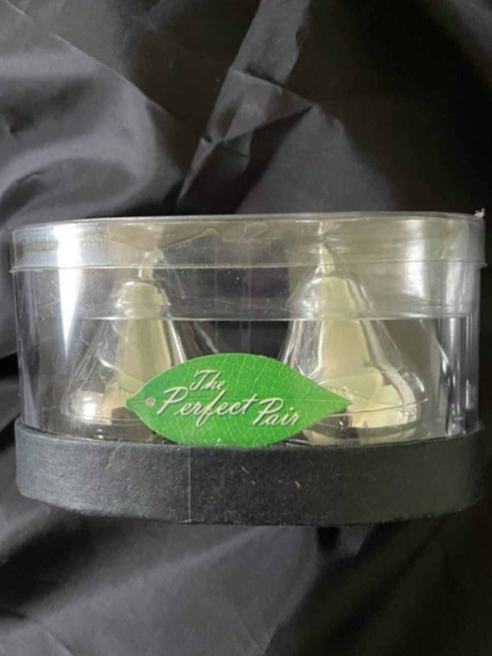Kate Aspen Silver Plated Pear Salt & Pepper Shakers VTG NWT- Rare Find